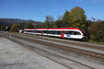 Aus dem Bahnhof Deutschlandsberg hinaus startet R8560 mit etwas Verspätung.