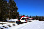 Strahlend Blauer Himmel rundet das Winterwunderland ab.