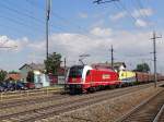 SLB-91 (1216-940) sowie eine Cargoserv sind bei Marchtrenk Richtung Wels unterwegs; 130821