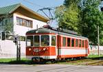 20. September 2003, Gmunden am Traunsee Seebahnhof, Tw 23 111 der Bahn nach Vorchdorf. Scan vom Farb-Negativ.