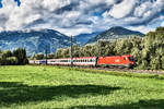 1116 092-8 fährt mit dem IC 632  Lienzer Dolomiten  (Lienz - Wien Hbf), bei Dölsach vorüber.