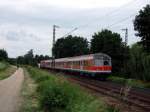 Ein (alter^^) RE nach M�nchen Hbf am 19.06.2010 kurz vor ...
