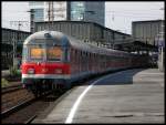 Steuerwagen Bauart Karlsruhe Ein Karlsruher n-Wagen der etwas �lteren Sorte am RB35 in Duisburg Hbf, 08.07.2010