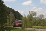 Steuerwagen Bauart Wittenberge RE 19609 (Stuttgart Hbf - Singen(Hohentwiel)) mit Schublok 146 220-9 am 22. Mai 2010 bei Rottweil-Neufra.
