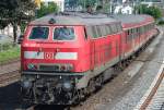 Die 218 408-3 schiebt ...  Eric Otten 14.06.2010