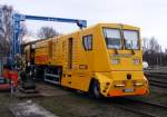 STRABAG Neues Strabag 2-wege Fahrzeug am 19.3.2010 in Magdeburg Rothensee
Hier die R�ckansicht des Aufliegers.