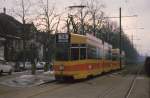 strasenbahn-basel-bvb-blt Aus dem Archiv: An der Fasnacht 1985 verkehren erstmals BLT Tramz�ge auf der Linie 14. Hier steht eine 'Cremeschnitte' an der Haltestelle Bundesplatz.