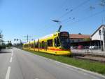 strasenbahn-basel-bvb-blt Tango 151 kurz vor der Haltestelle Gartenstadt Richtung St. Louis Grenze. Die Aufnahme stammt vom 24.05.2010.