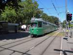 strasenbahn-basel-bvb-blt Wegen einer Grossbaustelle Am Messeplatz und am Bad. Bahnhof ist die Linie 6 unterbrochen und muss mit einem Wendeman�ver am Eglisee gewendet werden. Wieder einmal im Einsatz D�wag 642 am Eglisee. Die aufnahme satmmt vom 07.07.2010.