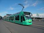 Be 6/8 Combino mit der Betriebsnummer 311 f�hrt �ber die ...