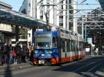 Strasenbahn Genf TPG - Tram Be 4/8 849 unterwegs auf der Linie 15 bei der Tramhaltestelle vor dem Bahnhof Genf am 11.12.2009