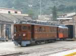 12.01.10,TW 3 rangiert mit Tram 23 im Bf.S�ller.  ...
