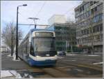 Strasenbahn Zurich Cobra der VBZ Linie 11 beim Oerlikerhus. (16.02.2010)
