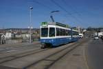 Strasenbahn Zurich Be 4/6 2040 befindet sich am 7.4.10 beim B�rkliplatz.