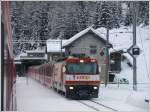 R1117 kreuzt in Preda den RE 1124 mit Ge 4/4 ... R1117 kreuzt in Preda den RE 1124 mit Ge 4/4 ...