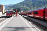 Viel RhB Rollmaterial am ...  Peter Walter 15.10.2011