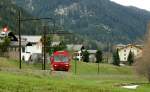 Der Regionalzug 1832 von Filisur erreicht in K�rze Davos Platz.
(11.05.2010) ...