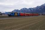 Ge 4/4 III 652 zieht am 22.2.10 den RE 1216 ...