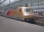 stuttgart-hbf Welche sch�ne Lok. Heute konnte ich sie vor dem IC nach Z�rich festhalten. Das Foto entstand am 26.05.2010 in Stuttgart HBF