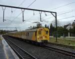 Da der Bahnhof von Stellenbosch nur über einen Bahnsteig verfügt muss bei Zugkreuzungen ein Zug auf das hintere Gleis umsetzen.