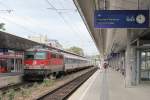 Achtung Bahnsteig 5, �BB ...  Florian Kubele 03.10.2011