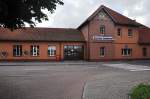 Świnoujście/Swinem�nde, 31.08.2010, das Bahnhofsgeb�ude ...  Reinhard Zabel 05.09.2010