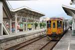 DRC1017 als erstes Fahrzeug des Local Train 1821 (Neiwan Station - Zhuzhong Station) am 10.Juni 2017 in der Zhudong Station.