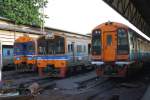 Triebwagenparade in der Schnellreparaturwerkstätte des Depot Hua Lamphong am Morgen des 03.Juni 2012.