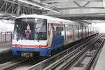 BTS (Skytrain) Triebwagen 1159 am 27.März 2017 in der Hst. Bang Wa (S12).