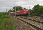 DB 143 940-5 mit der RB 16310 von Halle (S) ...