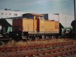 106 008 der ITL sonnte im September 2006 im Dresdner-Alberthafen. ...