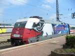 Die DB BR 101 070-1 Adler Mannheim mit dem IC ...