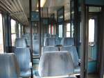 Die Innenansicht eines 1.Kl.-Ex-Silberlings im OVF-Design, fotografiert in einem ABn-1.Kl.-Mittelwagen ...