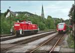 Während 294 866 am 01.06.07 auf dem Seitengleis in Brügge ... Während 294 866 am 01.06.07 auf dem Seitengleis in Brügge ...