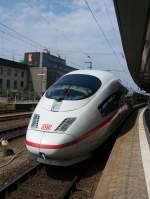 Abgestellter ICE3 auf Gleis 5 in Saarbr�cken Hbf  ...