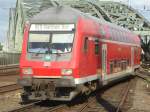 RE9 nach Aachen Hbf bei der Einfahrt K�ln Hbf am ...