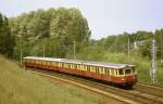 S-Bahn - Halbzug nach Birkenwerder zwischen Sch�nflie� und Bergfelde. Im ...