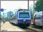 Triebwagen 4020 269 (Altlack) verl��t den Bahnhof M�rzzuschlag in Richtung ...