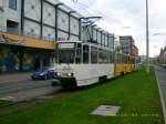 TW 339 und 340 als Abschleppfahrt in der Reichsstra�e  ...