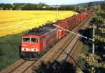 155 104 f�hrt einen leeren Kohlependel bei Bennungen durch bl�hende ...