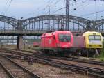 1116 029-8 und ES64P_070615 am M�nchener Hbf. 070615  ...