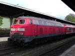 Br 218 455 steht im Bad Harzburger Bahnhof  ...
