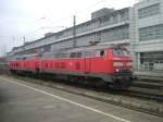 BR 218 Lokportraits Am 27.09.2005 rangiert 218 192 und eine Schwester in Regensburg.