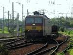 372 013-3 der CD mit gemischten G�terzug unterwegs zum G�terbahnhof ...