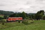 612 074 mit RE 32732 bei Ellenberg (28.06.2007)  ...