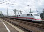 Ein ICE-1 bei der Einfahrt des Bahnhofes Stuttgart Hbf. Dieser ...