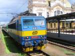 363 076 in Plzen am 23.06.2007 - aus einem Zug ...