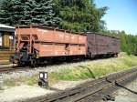 G�terwagen der Fichtelbergbahn in Oberwiesenthal zum 4. Schmalspurfestival am 09.09.06 ...
