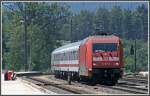 101 075 mit IC hier bei Brixlegg am 14.07.2007.  ...