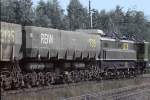 Ebenfalls ein Zug der RheinBraun-Werkbahn (neuerdings RWEPower)auf dem Wege, um ...